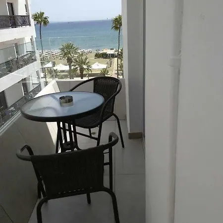 Apartment Palm Sea 2